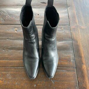 Vagabond Shoemakers Betsy Tall Chelsea Boot Black Size Women US 8